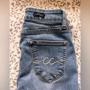 Cowgirl couture 
Lightly used 
Size 26 
Length 34